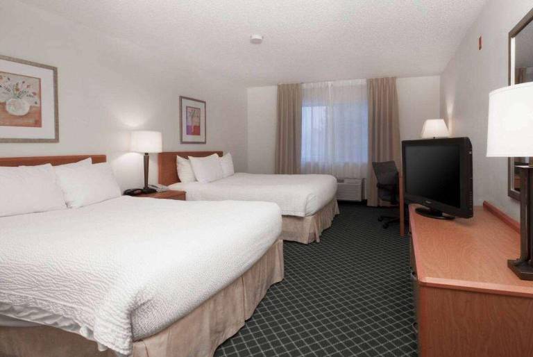 Baymont by Wyndham Coon Rapids — photo 5