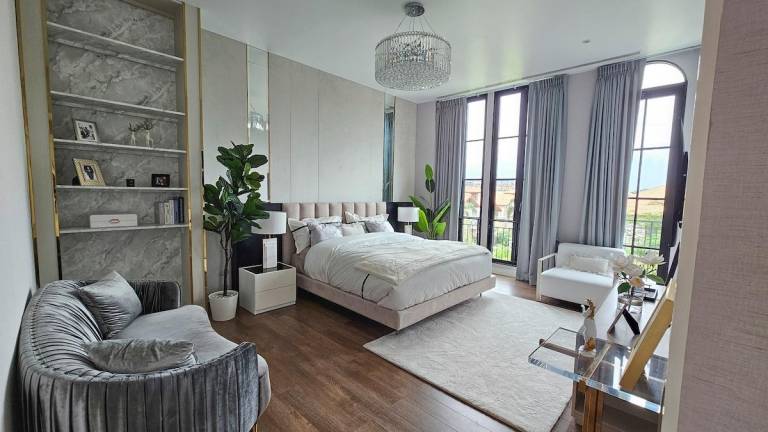 5-Star Pool Villa 4BR • Private Luxury-Sukhumvit — photo 2