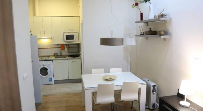 Beautiful rental apartment | Close to Puerta de la Macarena | Pets are welcome — photo 3