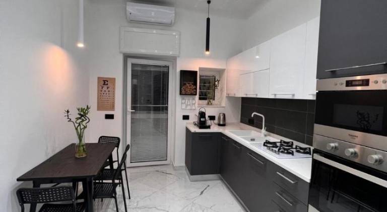 Rental apartment with 2 rooms for 7 persons — photo 2