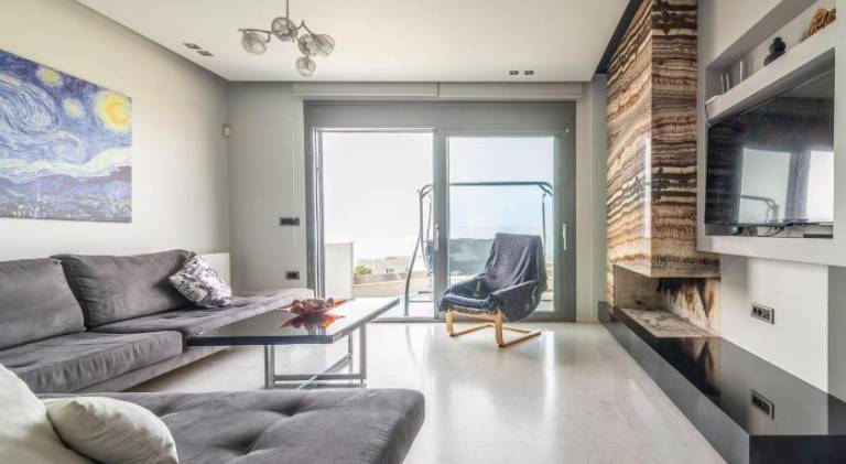 Fully equipped wonderful house with patio | Pet-friendly in Heraklion