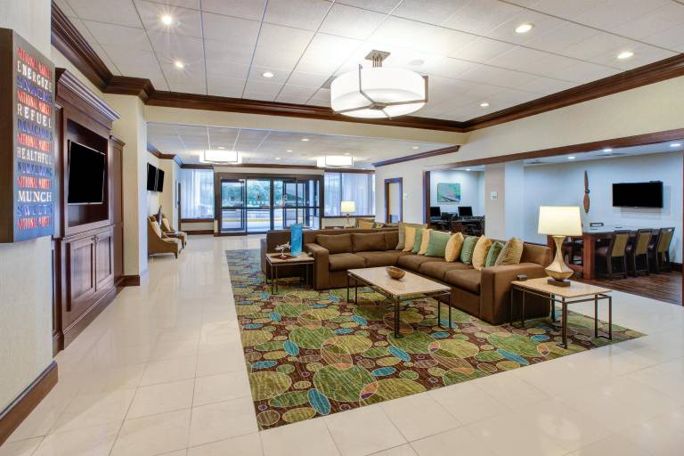 Holiday Inn National Airport/Crystal City By IHG — photo 3