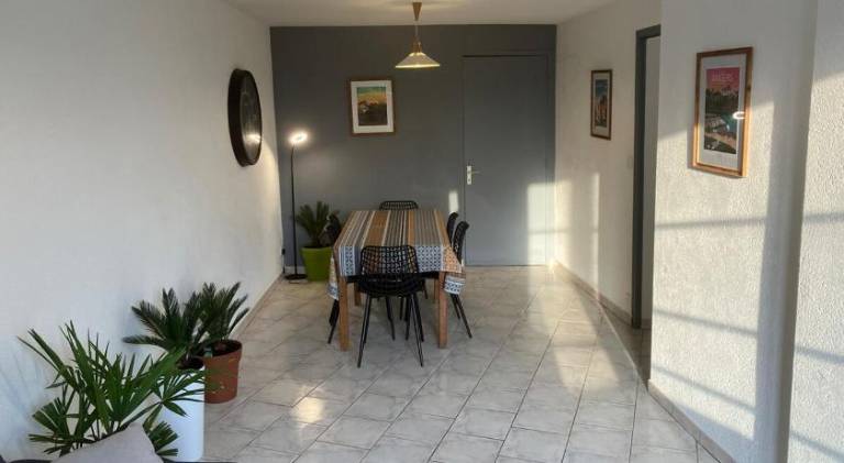 Holiday apartment with 1 room for 5 persons — photo 4