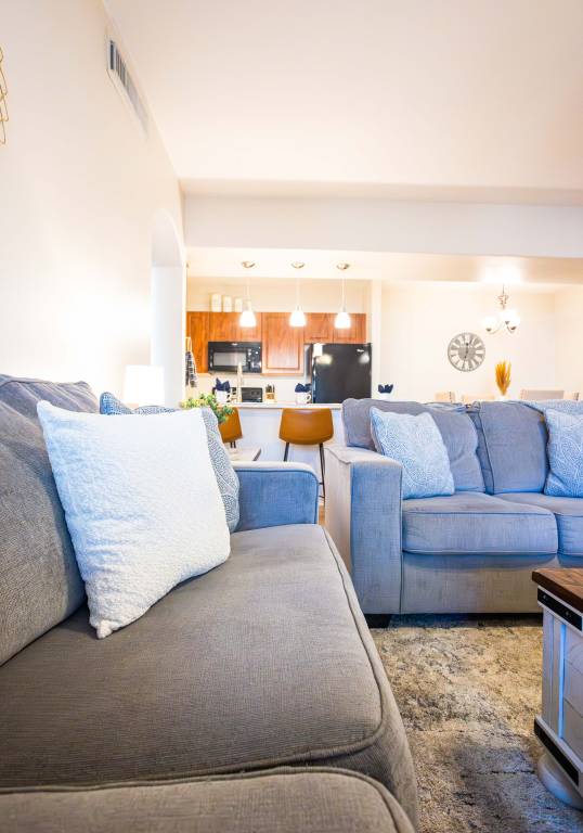 Condo with heated pool, garden & hot tub — photo 3