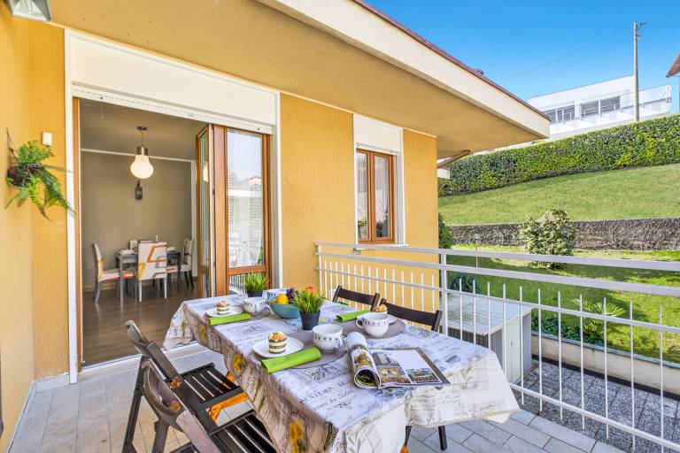 Appartamento vacanza Massino Visconti