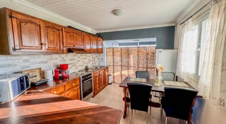 Vacation home with grill, garden & patio | Perfect for remote work — photo 5
