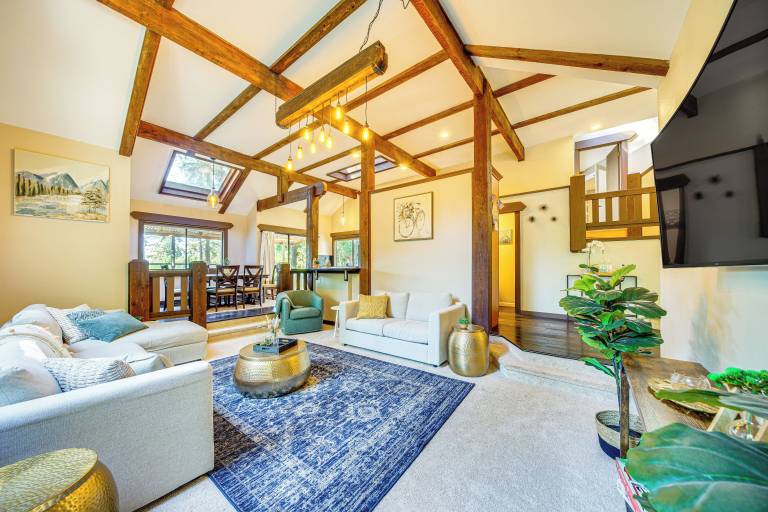 House  Sammamish