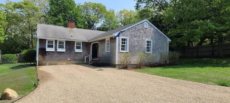 Cabin  Edgartown