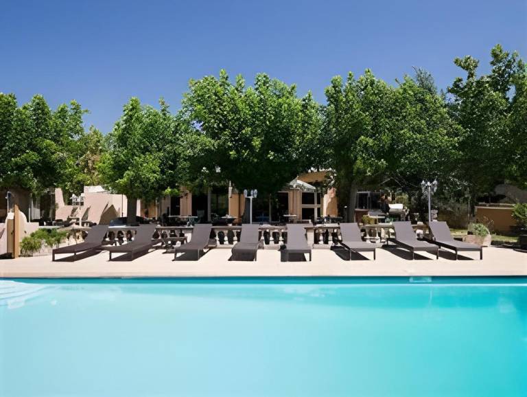 Comfort Le Mas de l'Etoile in Aubagne