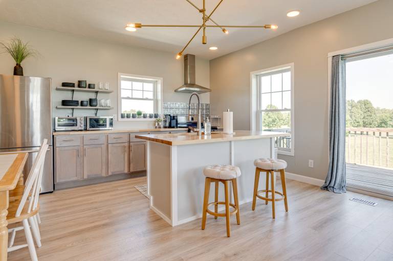 Pet-Friendly Countryside Retreat in Whiteland! — photo 5