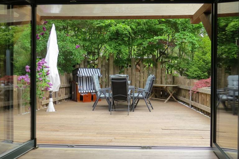 32+ Haus Mit Kleinem Garten Und Kuschelecken, Einfamilienhaus in