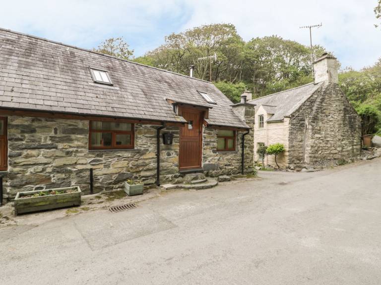 Cottage  Llwyngwril
