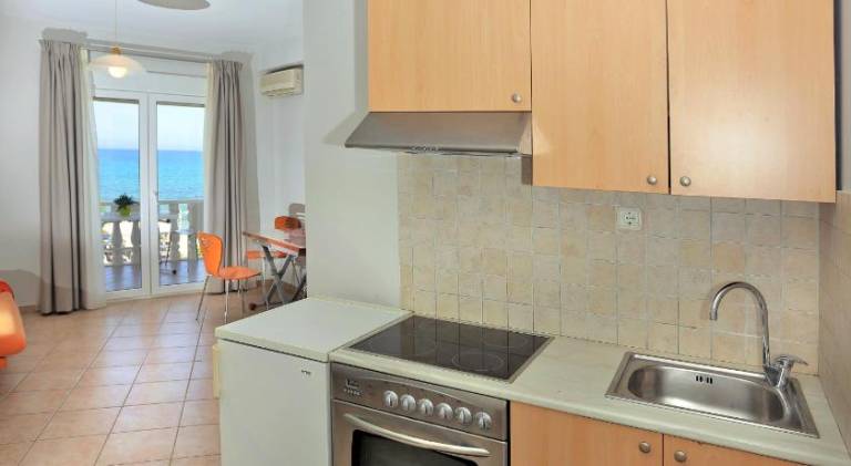 Rental apartment with 2 rooms for 6 persons — photo 4