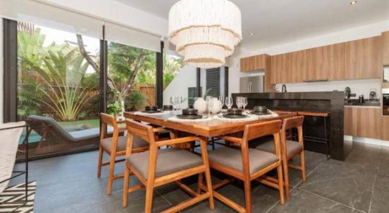 Fully equipped villa with yard, private pool & jacuzzi | Dogs allowed — photo 2