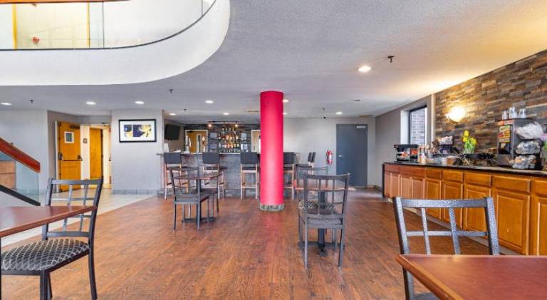 Ramada by Wyndham Columbus Polaris — photo 4