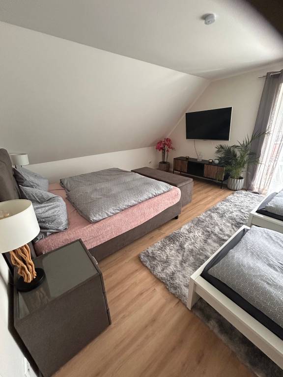 Last-minute for the trade fair: 4-room apartment just 7 minutes away! — photo 4