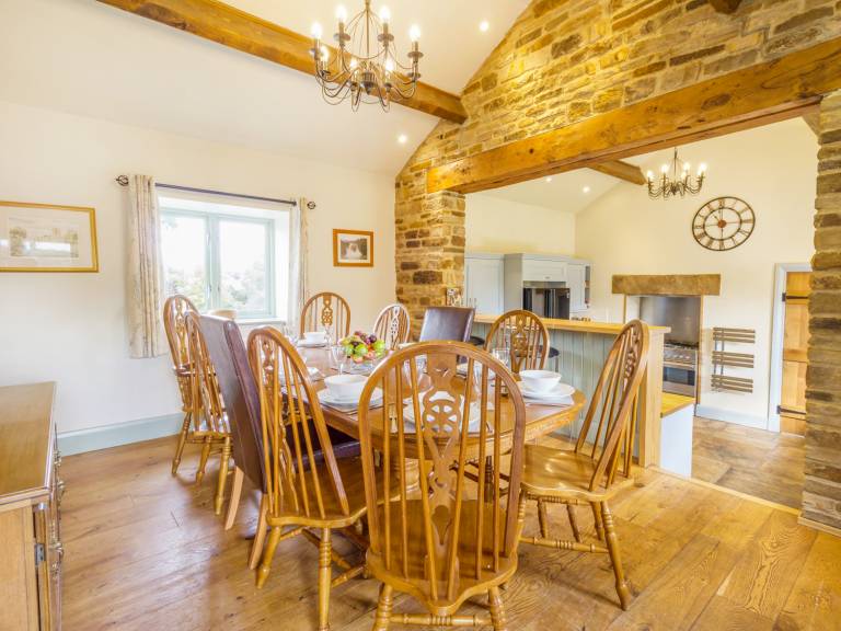 Family-oriented cottage with BBQ, garden & jacuzzi | Pet-friendly — photo 5