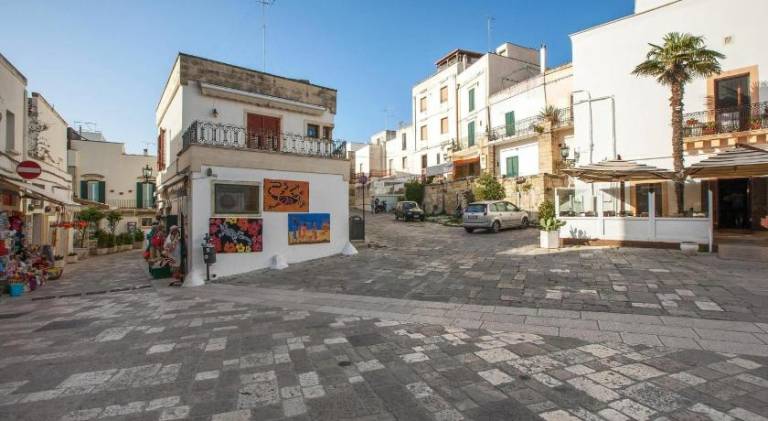 House with 2 rooms for 4 persons in Otranto