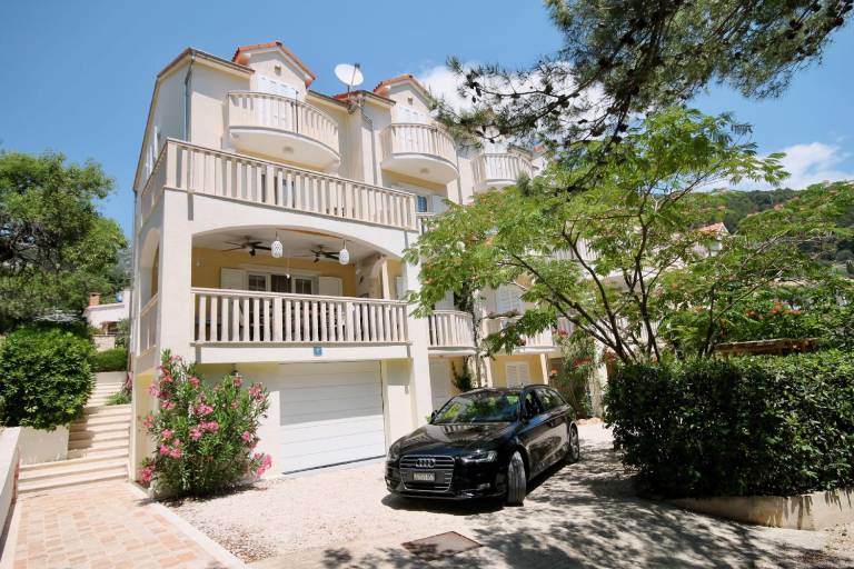Apartament  Bol