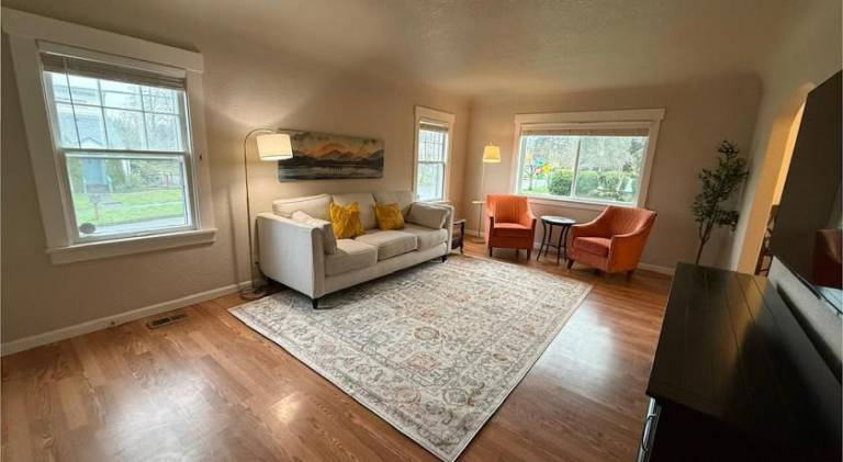 Vacation home with 4 rooms for 9 persons in Olympia, WA