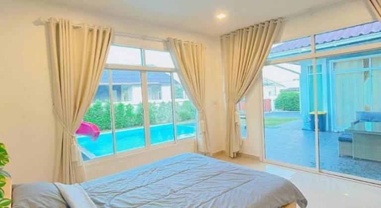Villa with pool in Pattaya