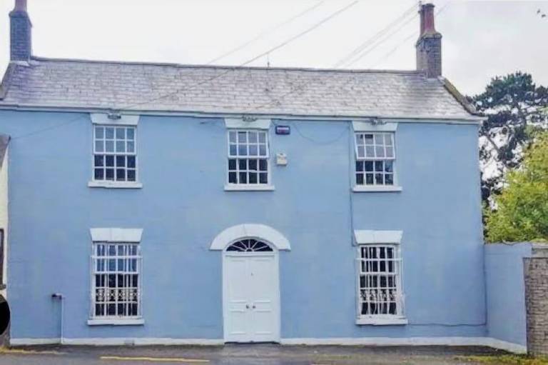 Accommodation  Curragh