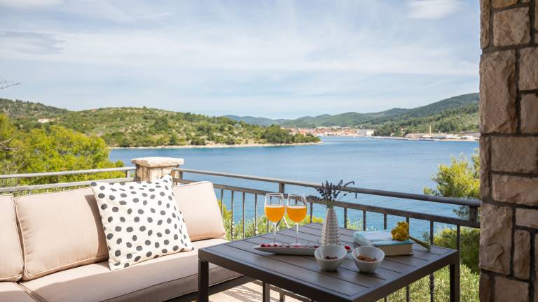 Villa with garden, patio & BBQ in Dubrovnik