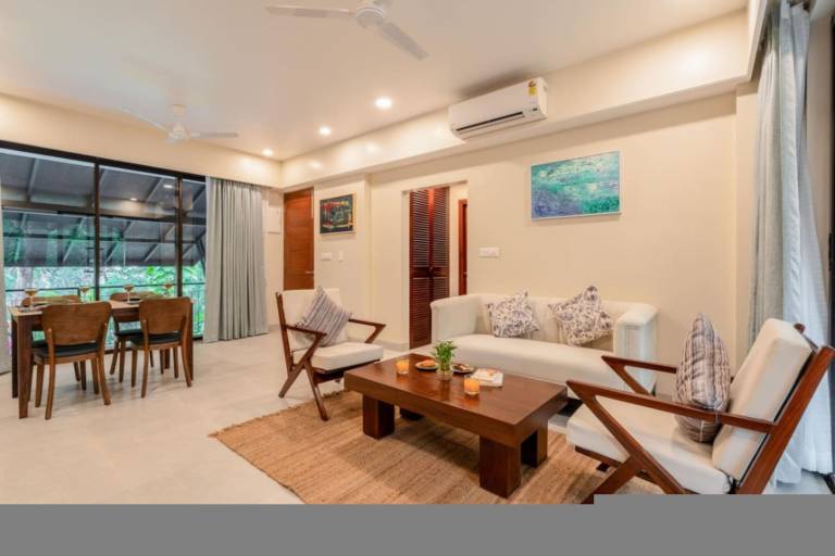 Sol Banyan by Hireavilla 2BR w pool in Candolim