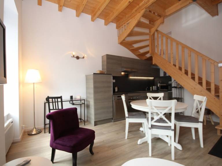 Apartment with 2 rooms for 6 persons — photo 2