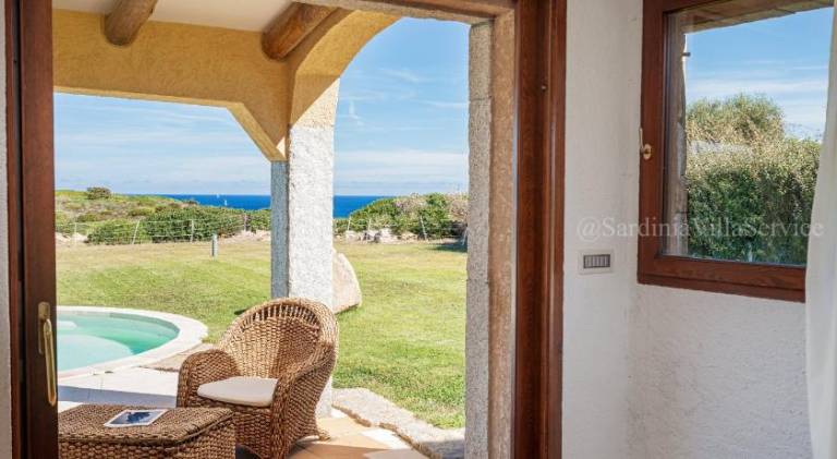 Lovely villa with barbeque, private pool & garden | Pets are welcome — photo 3