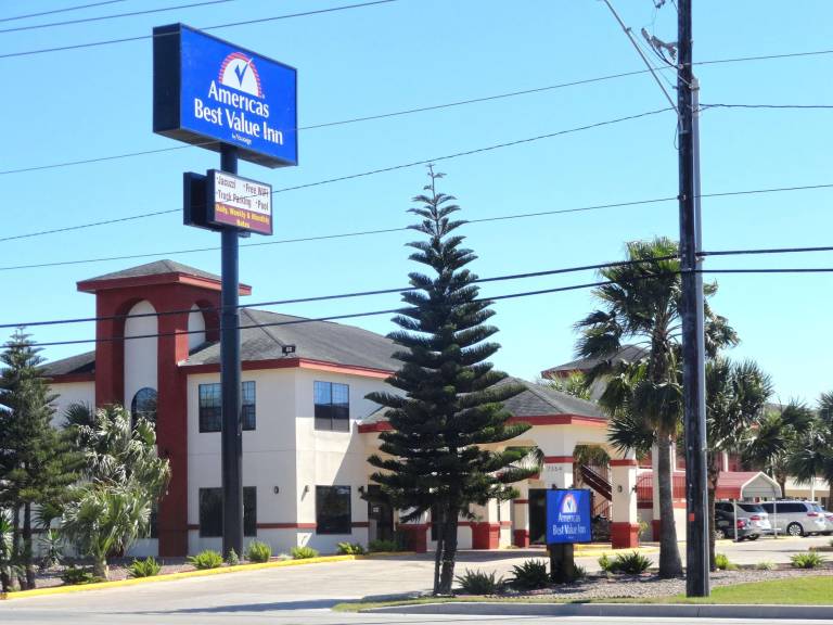 Motel  Brownsville