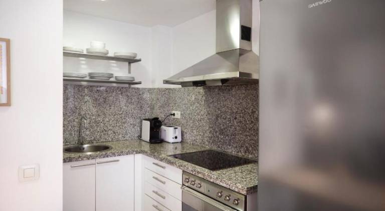 Holiday apartment | Near Casa Milà — photo 4