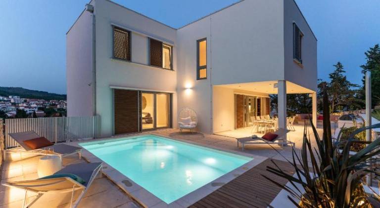 Villa with pool, terrace & garden | Pet-friendly — photo 3