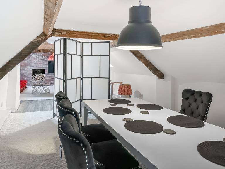 Cottage with garden, patio & barbeque | River view — photo 3