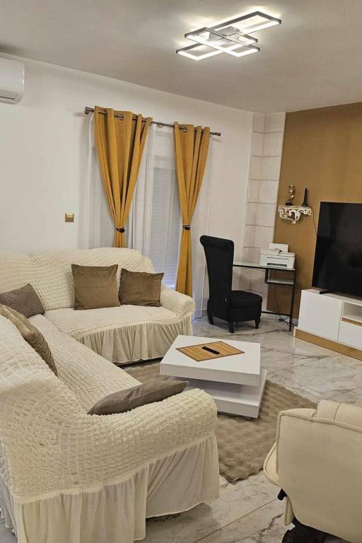 Four-bedroom apartment with balcony and sea view Okrug Gornji, Čiovo (A-23007-a) — photo 2