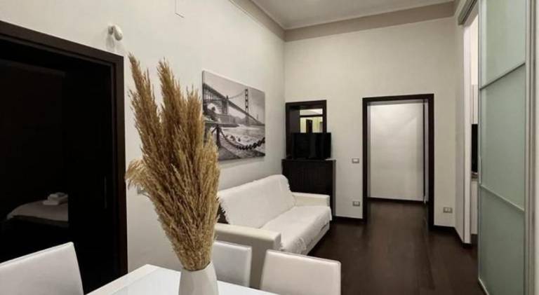 Holiday apartment with jacuzzi | Next to Piazza del Plebiscito in Naples