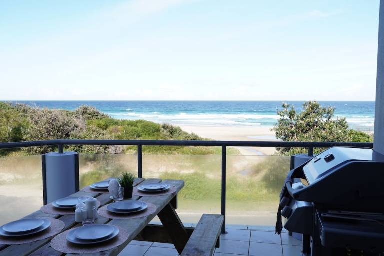 House Boomerang Beach