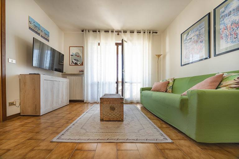 Fully equipped lovely holiday apartment with garden, terrace & pool | River view | Perfect for remote work | Pets are welcome — photo 3
