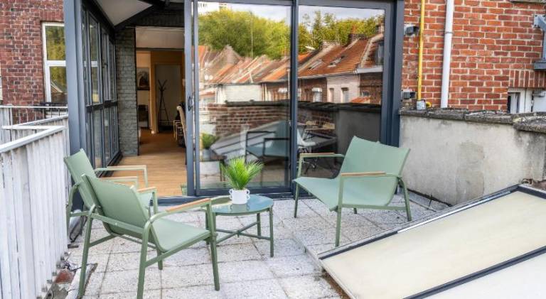 Rental apartment with terrace — photo 3