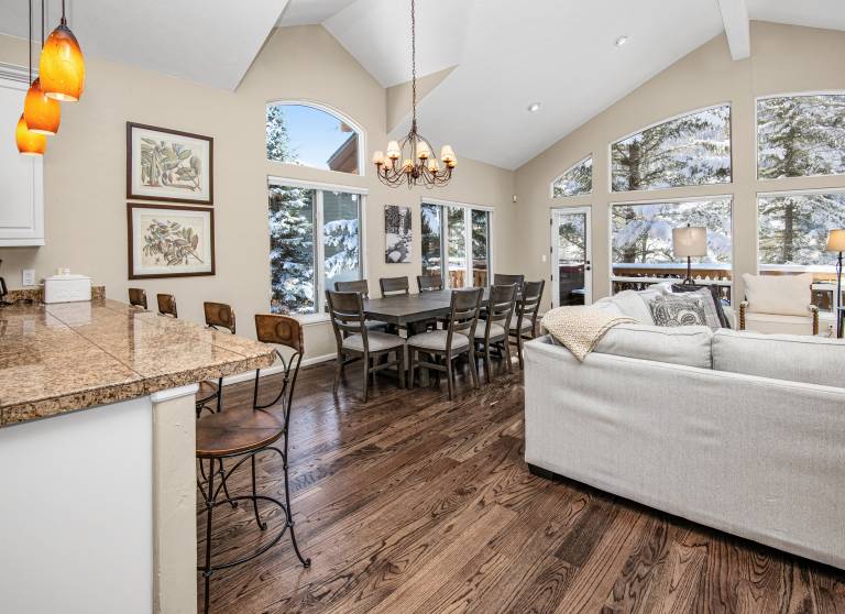 5025 Main Gore Place Unit B — photo 3