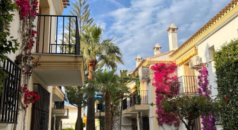 Holiday apartment with private pool, terrace & yard in Vera