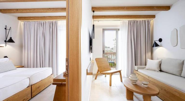 Serviced apartment with garden, pool & sauna | Close to the beach | Pet-friendly — photo 2