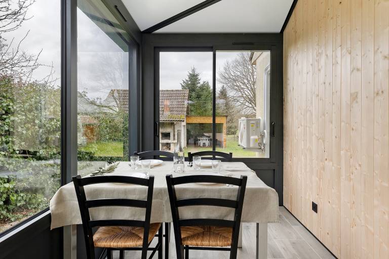 Family-friendly lovely vacation home with yard, terrace & fast internet | Garden view | Pet-friendly — photo 2