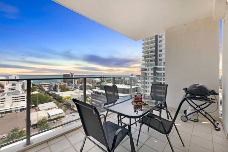 Sunshine Delight Seaview Pool Gym Balcony