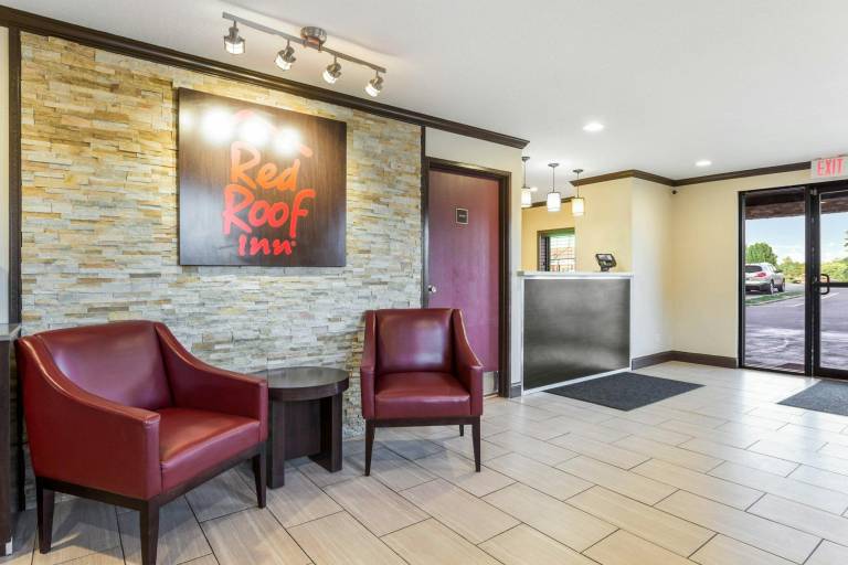 Red Roof Inn Dry Ridge — photo 5