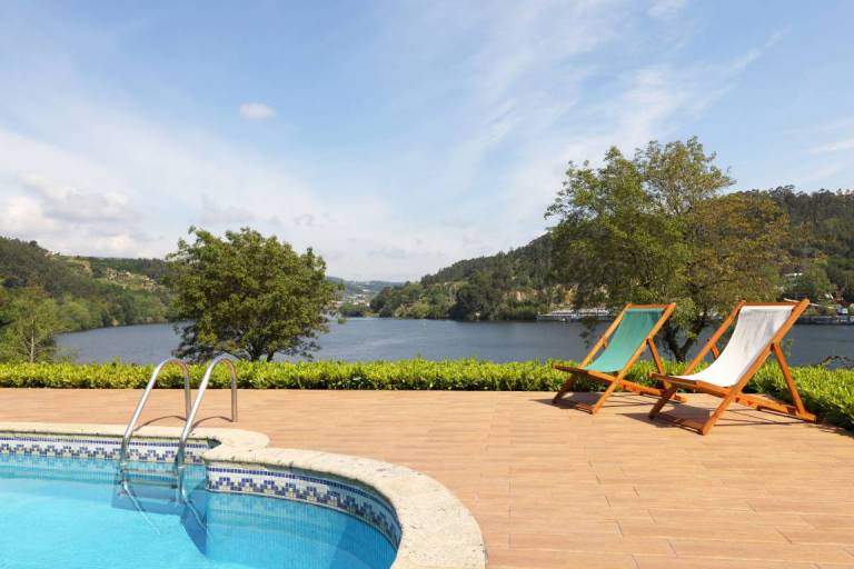 FLH Douro Family House