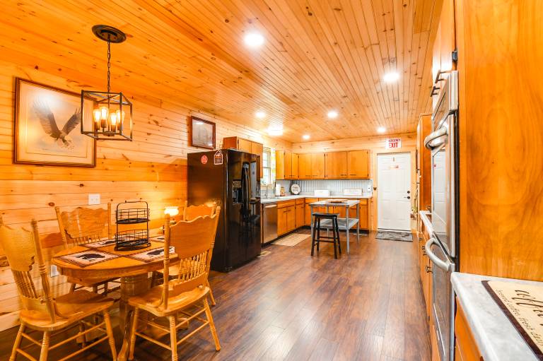 18 Mi to Red River Gorge: Beattyville Retreat — photo 4