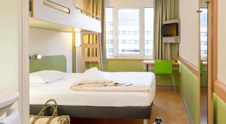 Ibis budget Antibes Sophia Antipolis — photo 2