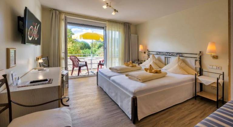 Hotel & Restaurant Mainaublick in Meersburg