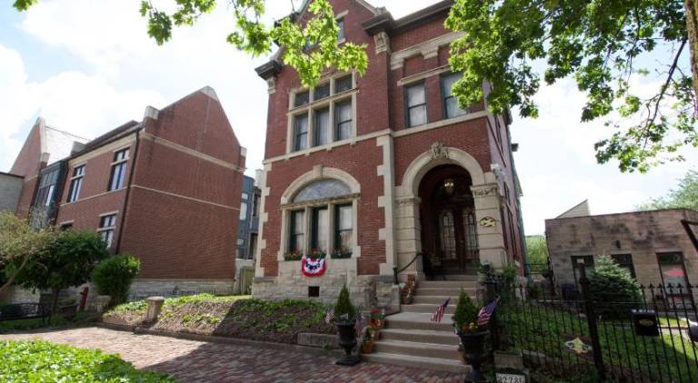 Mansion on The Mile B&B in Marion, IN